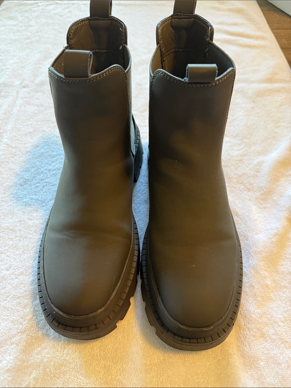 Men's Chelsea Boots - Dark Brown Slip-On Ankle Boots